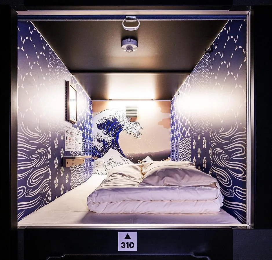 Ninja & Geisha Hotel Osaka 0*,